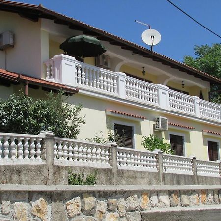 Guesthouse Katarina โอปาติยา ภายนอก รูปภาพ